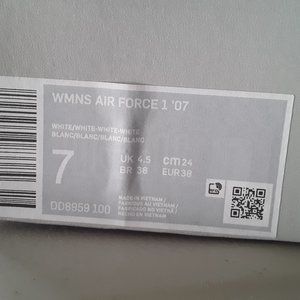Nike Air Force 1
